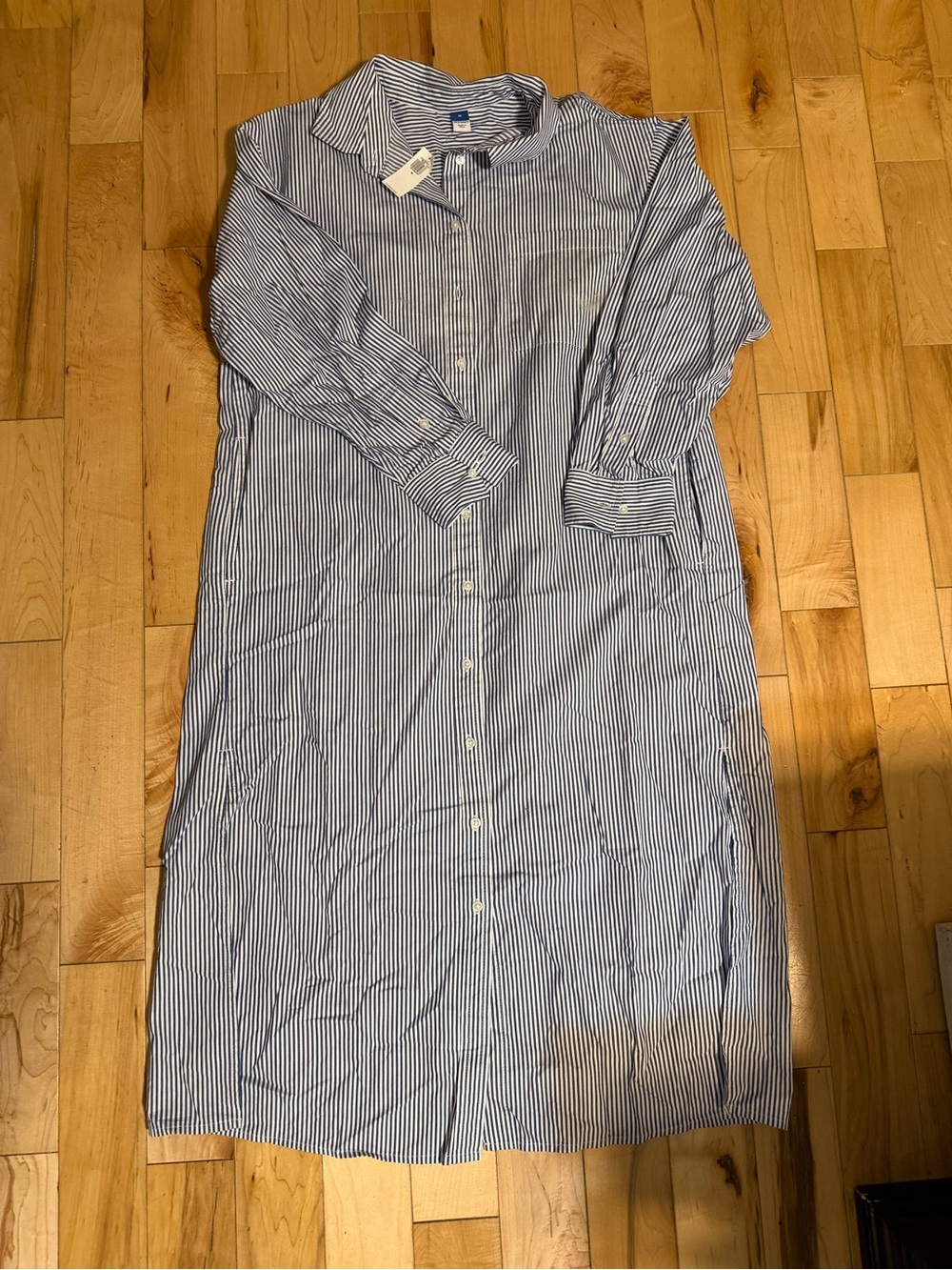 Old Navy medium Blue and White Striped Button-Up Shirt dress. New with tags.